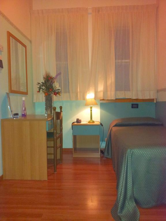 Hotel Elisa Porto Torres Room photo